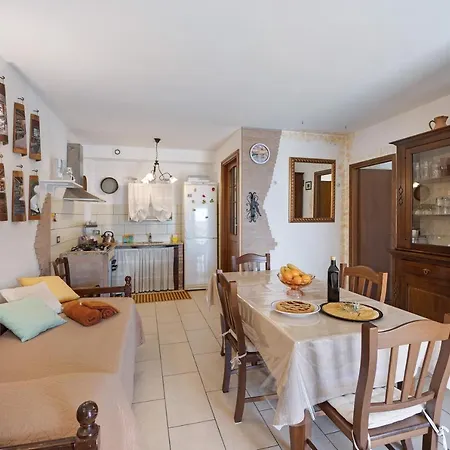 Taverna Relax Tra Gli Ulivi