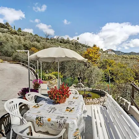Taverna Relax Tra Gli Ulivi Vakantiehuis Perinaldo
